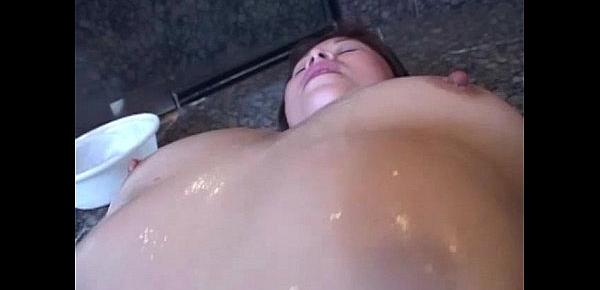  Asian mature dildoed in the bathroom